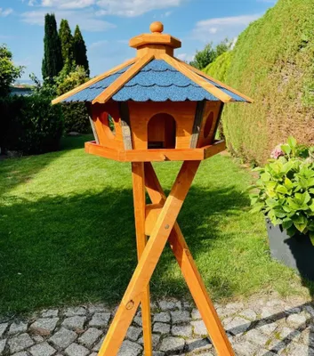Obrázok produktu pre Šesťuholná drevená búďka pre vtáky do záhrady