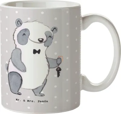 Produktbild von Mr. & Mrs. Panda Becher Vermieter Herz - Grau Pastell - Geschenk, Kaffeepott, Kaffeetasse, Kaffeebecher, Tasse, Keramiktasse