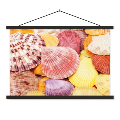 Produktbild von MuchoWow® Textilposter Muscheln - Rot - Gelb - Strand - Sommer 60x40 cm mit schwarzem Rahmen - Hölzernes