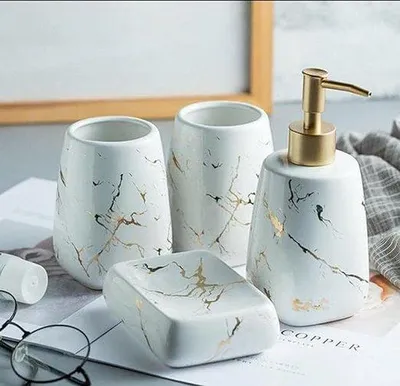 Produktbild von Famanu Badezimmer Zubehörset - s 4-teiliges Set