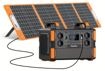 Zdjęcie produktu dla Generator solarny – Przenośna stacja zasilania – Bateria LiFePO4 o pojemności 1041,6 Wh – Szczytowa moc 2000 W – Z panelem słonecznym o mocy 100 W