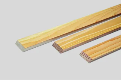 Produktbild von Rettenmeier Rhombusprofilleiste Douglasie 200 x 5,8 x 2,8 cm