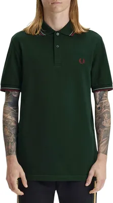 Produktbild von Fred Perry Poloshirt dunkelgrün normale Passform kurze Ärmel
