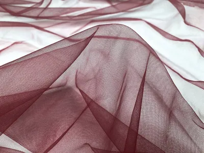 Produktbild von Tüll Stoff Meterware ca. 160 cm Breite, Bordeaux