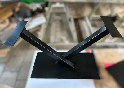 Produktbild von Industrielle Beine Modell V Stahlprofil 10x5cm-100cm, Schwarz, Dicke der Bodenplatte 10mm