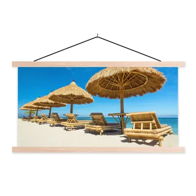 Produktbild von MuchoWow® Textilposter Strandkorb - Strand - Sonnenschirm - Meer - Sommer 150x75 cm mit holzfarbenen Rahmen - Plakate