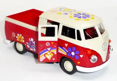 Produktbild von Bulli T1 Doppelkabine Pritsche rot Hippie-Style Modellauto ca. 11,5 cm