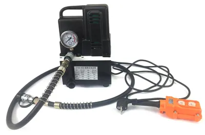 Imagen del producto de Bomba hidráulica eléctrica de 220 V, 620 W de potencia, con una capacidad de 3 litros de aceite