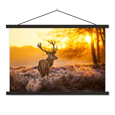 Produktbild von MuchoWow® Textilposter Hirsche - Tiere - Sonnenuntergang - Winter - Heidekraut - Natur 60x40 cm mit schwarzem Rahmen - Hölzernes
