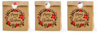Produktbild von 3 Kraftpapier-Geschenktüten mit Merry Christmas Stickern 27 x 25 x 11 cm zu