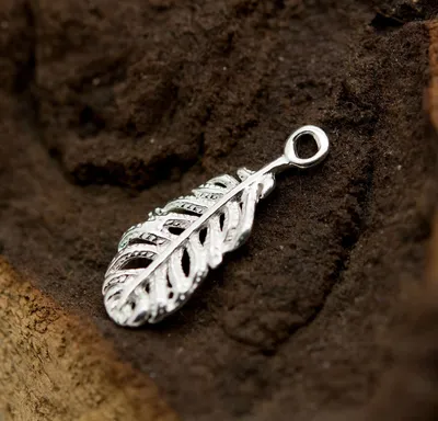 1 Anhänger 'Feather' Feder, Sterlingsilber, 17x6mm