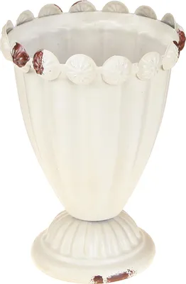 Produktbild von Kleine Pokalvase aus Metall im Vintage-Look als Deko-Highlight