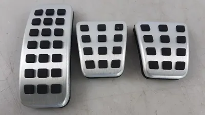 Produktbild von Original MITSUBISHI ASX Outlander Sport Pedalauflagen (Schaltgetriebe) MZ313904