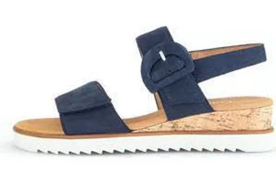 Produktbild von Gabor Damen Plateau-Sandalen aus Rauleder, blau, Größe 44, Modell 82.752