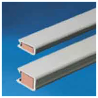 Immagine prodotto di Rittal Sammelschienen-Abdeckprofil für E-Cu 12/15x10 mm, L=