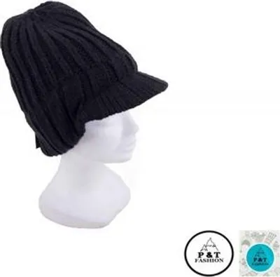 Produktbild von P&T Wintermütze mit Ohrenschutz - Schwarz - 55-57 - Beanie für Erwachsene
