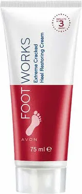 Produktbild von AVON Regenerierende 3-Tagescreme für rissige Fersen