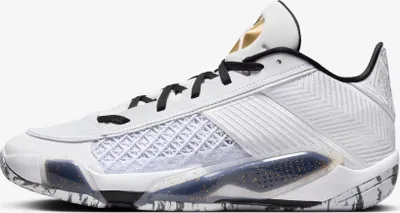 Produktbild von Nike Air Jordan 38 XXXVIII Low Basketballschuh "White Metallic Gold Black" Weiß/Schwarz, Größe: 47,5