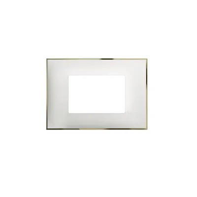 Image de cadre 3 modules Classia Legrand - blanc avec or