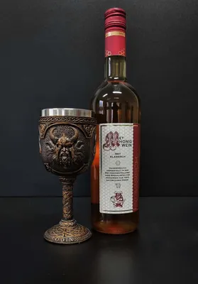 Produktbild von Geschenkset Kelch Odin inklusive Honigwein - klassisch lieblich