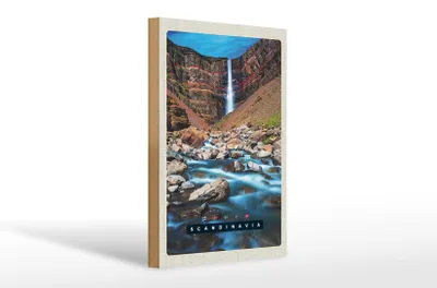 Produktbild von Holzschild Reise 20x30cm Skandinavien Fluss Steine Wasserfall