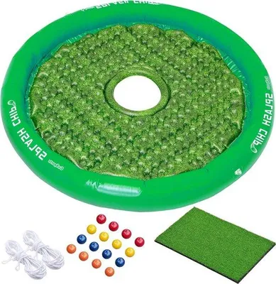 Image de Kit de golf avec cible de chipping - comprenant 16 balles de golf de vitrine - tapis de chipping vert - Royaume-Uni