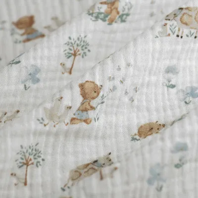 Productafbeelding van Dubbele gaas, 138 cm breed, ecru kleur, katoen, met dierenprint