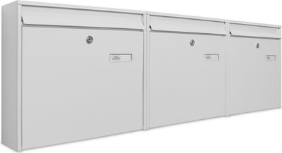Burg-Wächter Briefkastenanlage 3-fach weiss 108x32x10cm, Postkasten A4 Einwurf mit Namensschild, Montagematerial, 2 Schlüssel [BKQ7 Blanco]