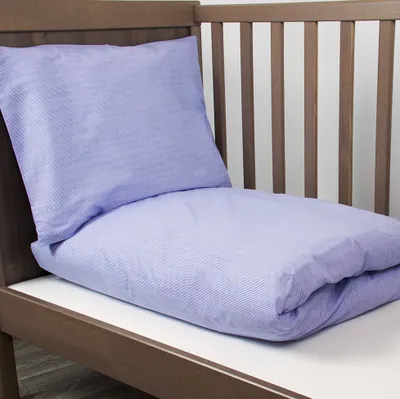 Produktbild von Alvi Kinderbett-Bettwäsche 100x135 + 40x60 | Baumwolle/Polyester | ® | Weiß-Blau Gestreift