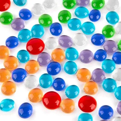 Immagine prodotto di Pietrine di vetro Premium - Pietrine di vetro colorate per decorazioni e lavoretti creativi - Pietrine a forma di triangolo e per mosaico - Circa 12-15 mm - 160-180 pezzi