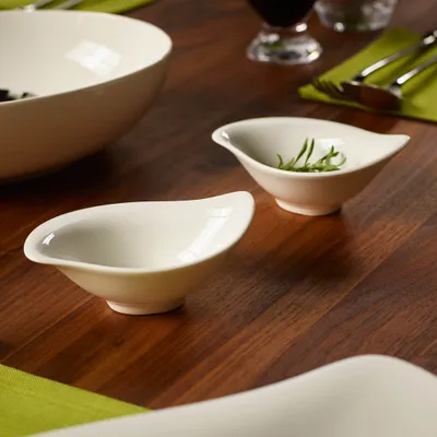 Imagen del producto de Nuevo recipiente especial para ensaladas, tipo "cottage", con capacidad para salsas, dimensiones 115 x 80 x 46 mm, 15 ml. Marca: Villeroy & Boch. Número de artículo: 1034613932. Código EAN: 4003683456221