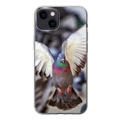 Produktbild von MuchoWow® Handyhülle Schutzhülle Hülle für iPhone 13 Nahaufnahme einer fliegenden Taube Silikon Softcase Handy Hülle - Karteninhaber