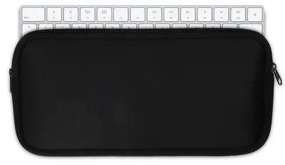 Produktbild von kwmobile Tastatur-Hülle kompatibel mit Apple Magic Keyboard - Neopren Schutzhülle Case Tasche für Tastatur - Neoprentasche für Keyboard - Schwarz