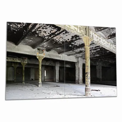 Produktbild von Wallario Herdabdeckplatte aus Glas, Größe 80 x 52 cm 2-teilig, Motiv Verlasse Brauerei - Alte Industriehalle