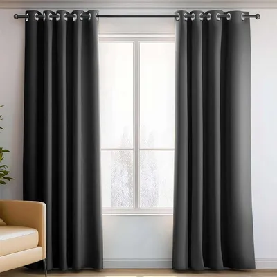 Zdjęcie produktu dla Zasłony zaciemniające termiczne czarne na przelotkach 2szt 107x213cm
