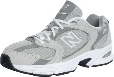 A single New Balance athletic shoe is shown against a white background.