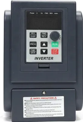 Immagine prodotto di Inverter VFD - Inverter AC - Monofase 220 V - 0,75 kW - 5 A - Controllo V/F ad anello aperto, PWM - Spina UE - Nero