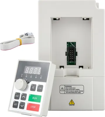 Obrázek produktu pro SucceBuy 3KW frekvenční měnič, vstup AC 220 V, měnič VFD 4 HP, CNC řízení otáček motoru, 1/3 fáze vstup/výstup