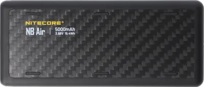 Produktbild von Nitecore Powerbank NB Air, 5000mAh, wasserdicht, 89 Gramm, Carbon-Gehäuse