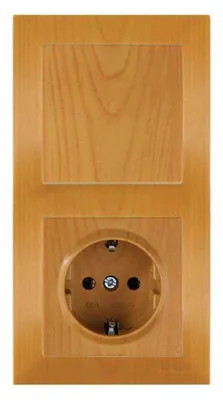 Produktbild von Set Schalter + Steckdose Eiche Holzoptik – Rahmen Set – Unterputz – Candela