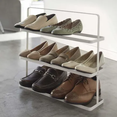 Produktbild von Yamazaki Schuhregal mit 3 Ablagen weiß tragbar platzsparend schmal Metall Schuhablage für 8-9 Paar 50x46x14cm "TOWER"