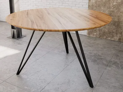 Produktbild von Runder Esszimmertisch 120 cm Insa, Esstisch naturfarben, Akazienholz massiv + lackiert, Schwarze Metallfüße, Tischplatte mit Schweizer Kante