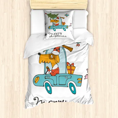 Produktbild von ABAKUHAUS Weihnachten Mantele, Hund in Vintage Car, Milbensicher Allergiker geeignet mit Kissenbezügen, 135 cm x 200 cm - 80 x 80 cm, weiß Multicolor