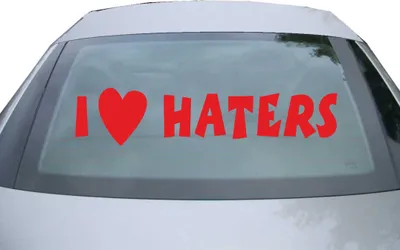 Produktbild von Indigos UG - Aufkleber Heckscheibe & Motorklappe DE2273 - rot - 600x133 mm - I love Haters - Auto Scheiben Fenster Heckklappe Tuning Racing JDM - Die cut