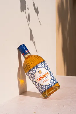 Produktbild von Canonita de Mallorca 6er Set Aperitif 6x 0,75L (18% Vol) Aperitivo de Naranjas- [Enthält Sulfite]