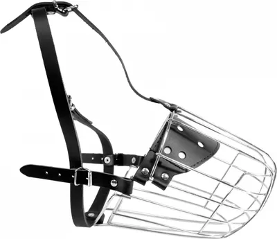 Produktbild von Metall Maulkorb Größe 10 für eine Deutsche Dogge Länge 14cm Umfang 43cm