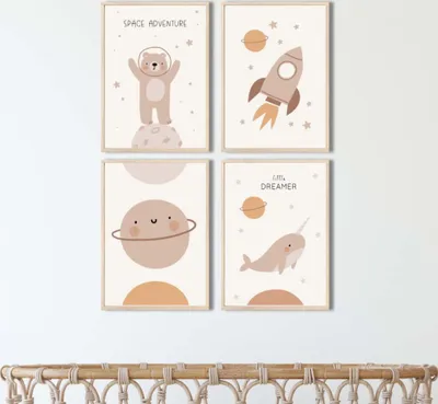 Produktbild von MeinBaby123® Kinderzimmerposter | 4er Set A4 | Süße Tiere - Astronauten