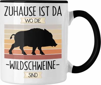 Produktbild von Trendation - Jäger Tasse Geschenk Geschenkidee Lustiger Spruch Zuhause Ist Da Wo Die Wildschweine Sind Jagd Jagen (Schwarz)