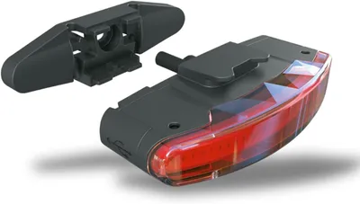 Productafbeelding van GERMANY INFINITY UNIVERSAL ACHTERLICHT voor het INFINITY UNIVERSAL bagagerek (universeel te monteren, LED-technologie, verlichtingstijd tot 5 uur