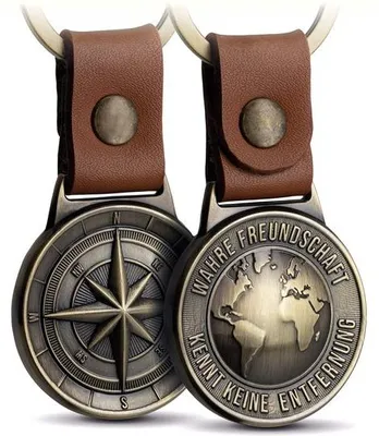Produktbild von Metall- und Schlossanhänger mit Glücksbringerfunktion und Rauchfangkehrer-Design